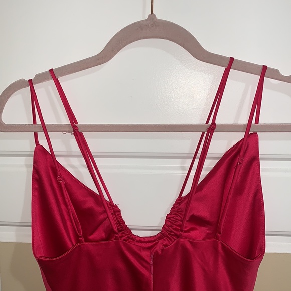 Dynamite MIDI Hot pink dress - Picture 4 of 7